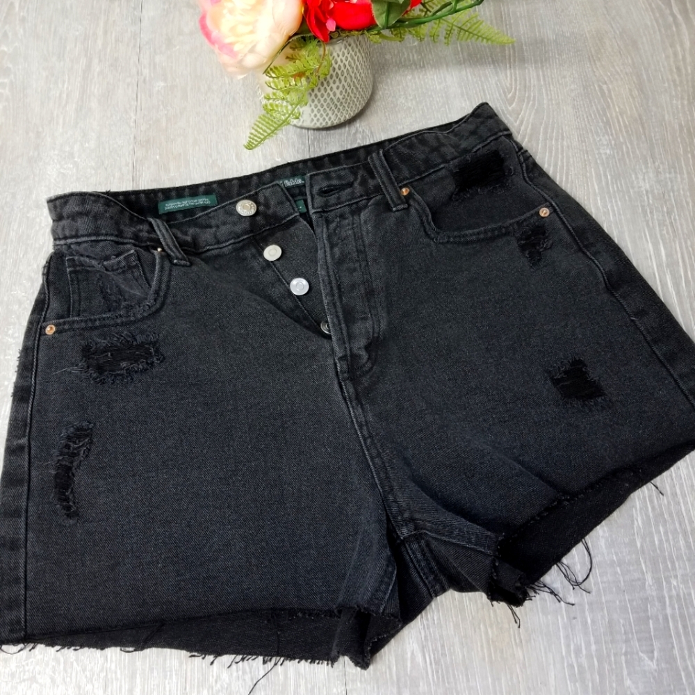 Button fly jean shorts